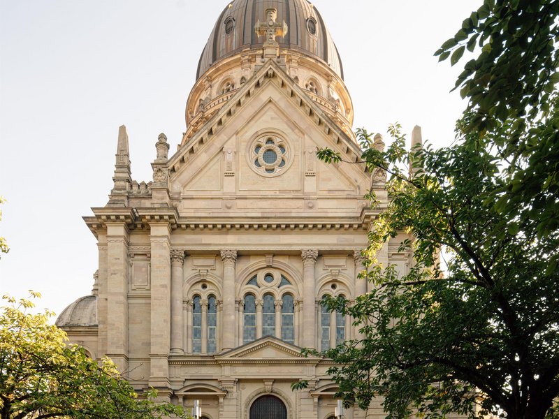 Christuskirche Seitenansicht